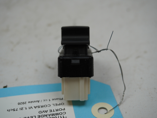 COMMANDE LEVE-GLACE PORTE AVD