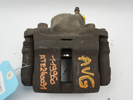 Etrier de frein avant gauche occasion RENAULT CLIO II Phase 2 - 1.4 16v