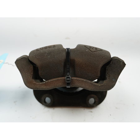 Etrier de frein avant droit occasion RENAULT CLIO II Phase 2 - 1.4 16v