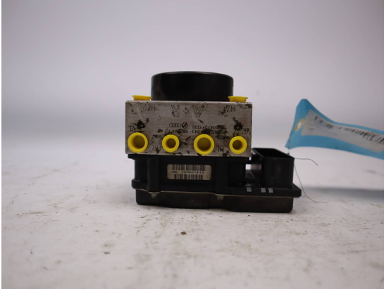 Calculateur abs occasion VOLKSWAGEN POLO V Phase 1 - 1.2 70ch