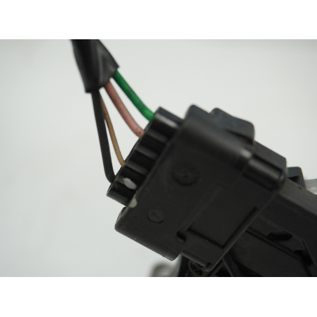 MOTEUR ESSUIE-GLACE AV