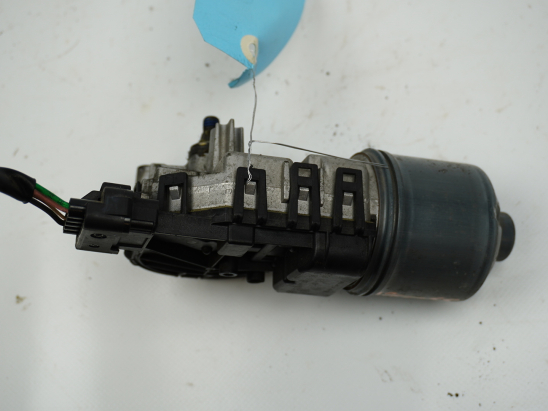 MOTEUR ESSUIE-GLACE AV