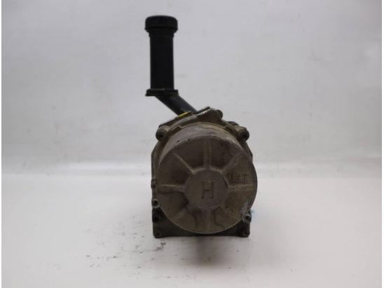 POMPE DIRECTION ASSISTEE