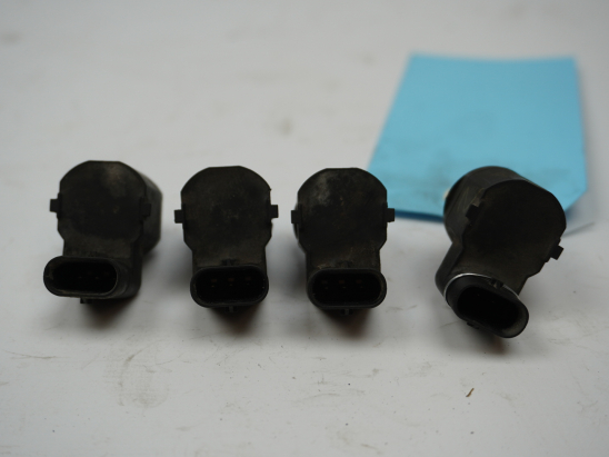 CAPTEUR AIDE STATIONNEMENT AV