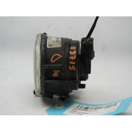 PHARE ANTIBROUILLARD AVD