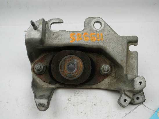 SUPPORT BOITE DE VITESSE