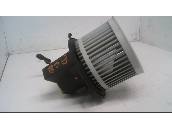 VENTILATEUR DE CHAUFFAGE