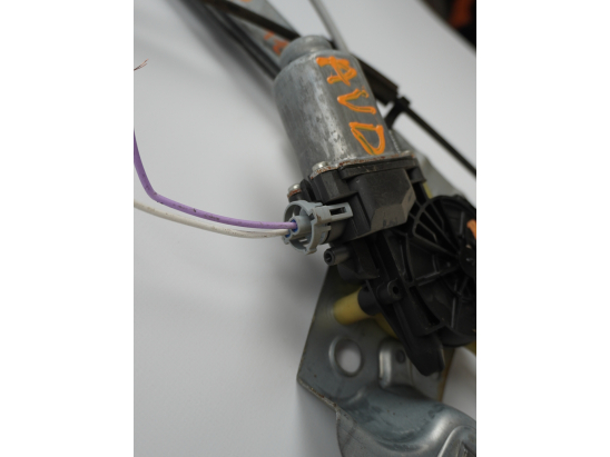 MECANISME+MOTEUR LEVE-GLACE AVD