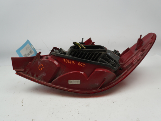 Feu arrière gauche occasion PEUGEOT 207 Phase 1 - 1.6 HDI 16v 90ch