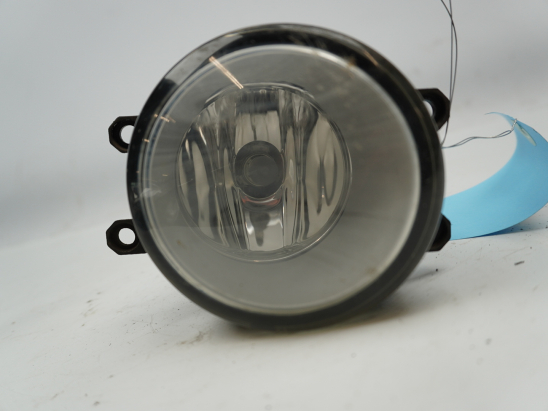 PHARE ANTIBROUILLARD AVD