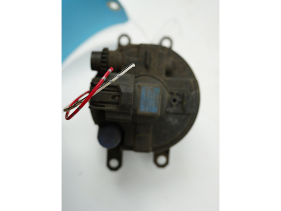 PHARE ANTIBROUILLARD AVD