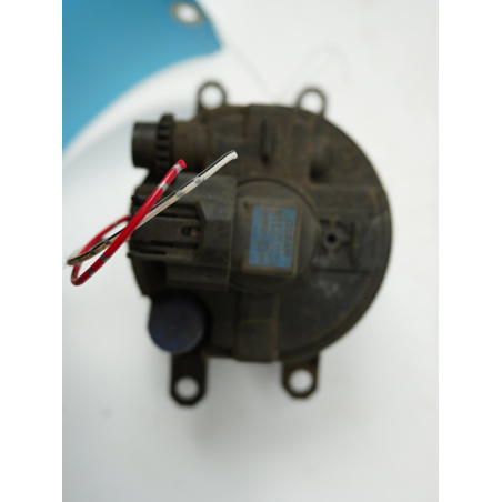 PHARE ANTIBROUILLARD AVD