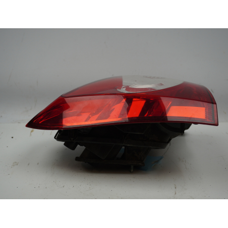 Feu arrière gauche occasion RENAULT TWINGO II Phase 2 - 1.2i 16v 75ch