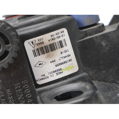 PHARE ANTIBROUILLARD AVD