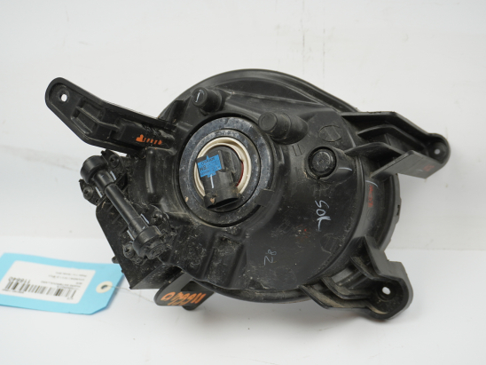 PHARE ANTIBROUILLARD AVG