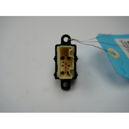 COMMANDE LEVE-GLACE PORTE AVD