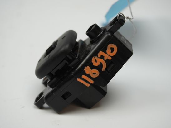 COMMANDE RETROVISSEUR EXT ELECTRIQUE