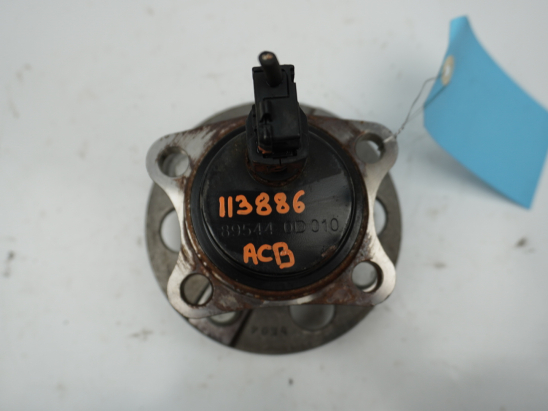 Moyeu ard occasion TOYOTA YARIS III Phase 2 - 1.3 VVT-I 100ch