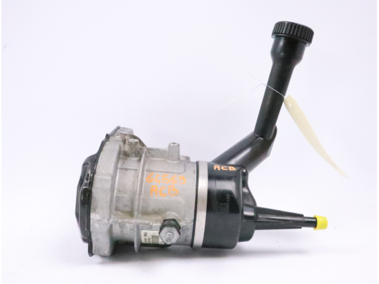 POMPE DIRECTION ASSISTEE