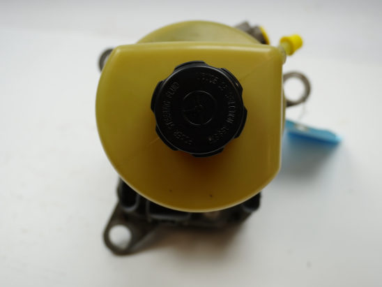 POMPE DIRECTION ASSISTEE