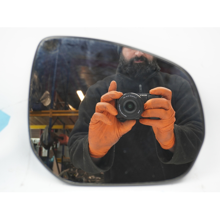 GLACE  RETROVISEUR EXT D