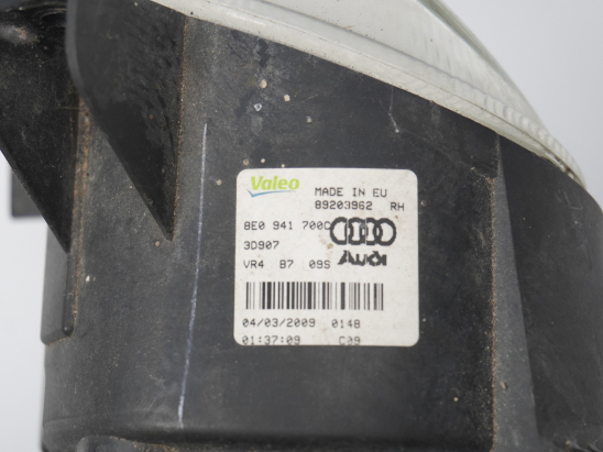 PHARE ANTIBROUILLARD AVD