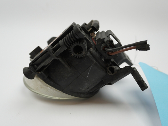 PHARE ANTIBROUILLARD AVD