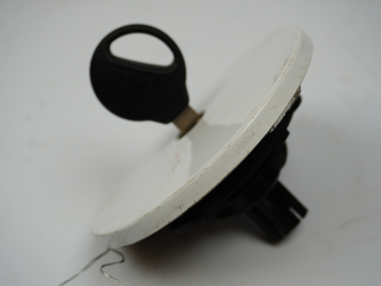 BOUCHON RESERVOIR A CARBURANT