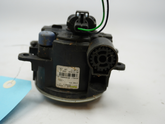 PHARE ANTIBROUILLARD AVG