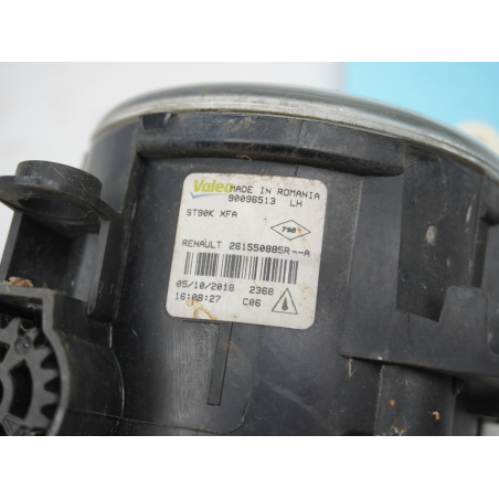 PHARE ANTIBROUILLARD AVG