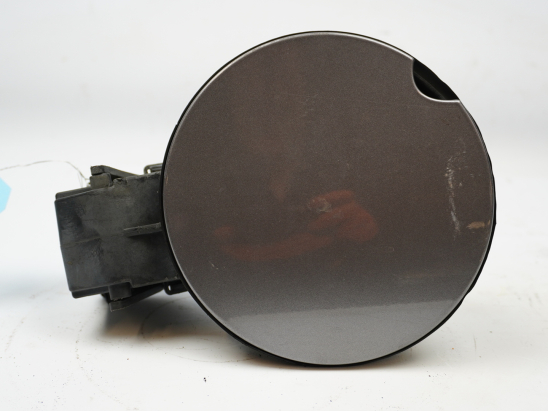 VOLET DE TRAPPE CARBURANT