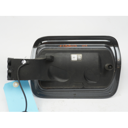 VOLET DE TRAPPE CARBURANT