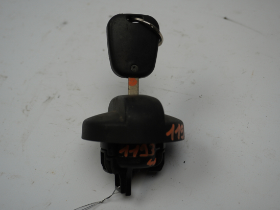 BOUCHON RESERVOIR A CARBURANT