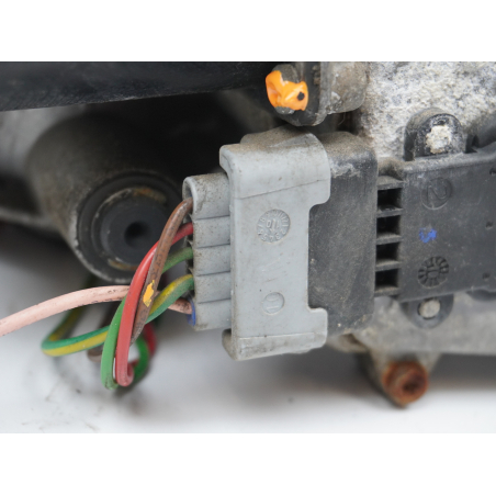 MOTEUR ESSUIE-GLACE AV GAUCHE