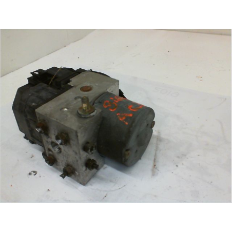 Calculateur abs occasion MITSUBISHI L200 II phase 1 - 2.5 TD 115ch