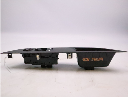 COMMANDE LEVE-GLACE PORTE AVG