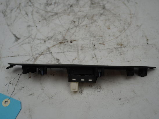 COMMANDE LEVE-GLACE PORTE AVD