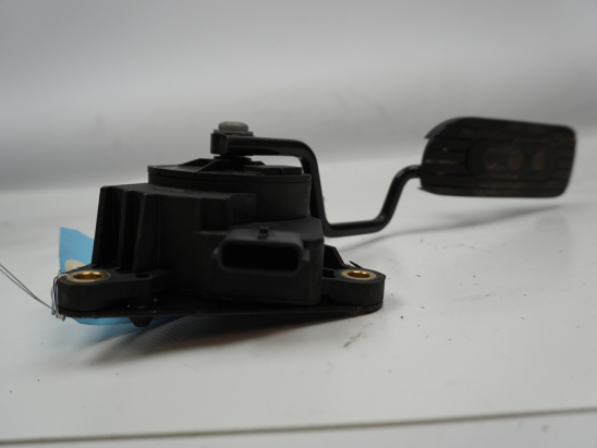 POTENTIOMETRE ACCELERATEUR