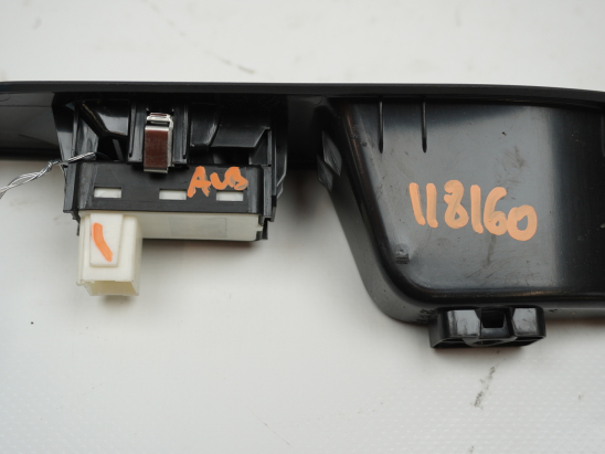 COMMANDE LEVE-GLACE PORTE ARD