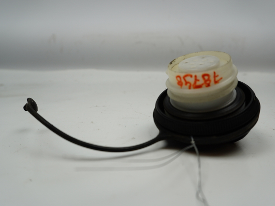 BOUCHON RESERVOIR A CARBURANT