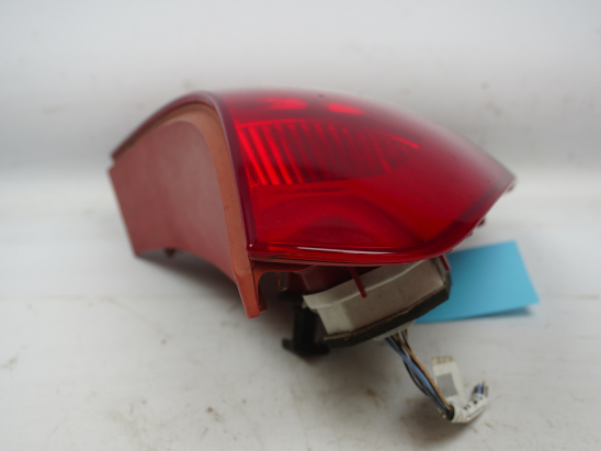 Feu arrière gauche occasion RENAULT CLIO II Phase 2 - 1.6 16v