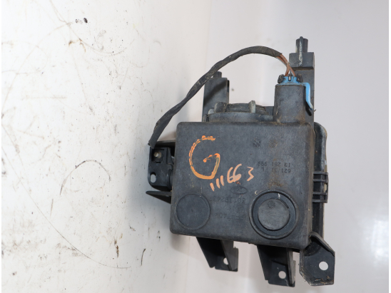 PHARE ANTIBROUILLARD AVG