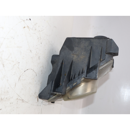 PHARE ANTIBROUILLARD AVG