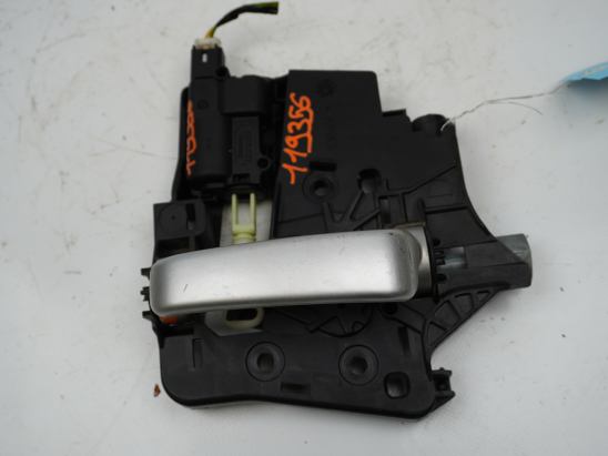 POIGNEE INT PORTE AVD