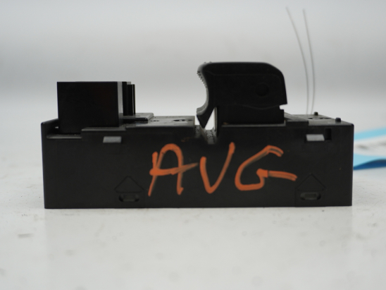 COMMANDE LEVE-GLACE PORTE AVG