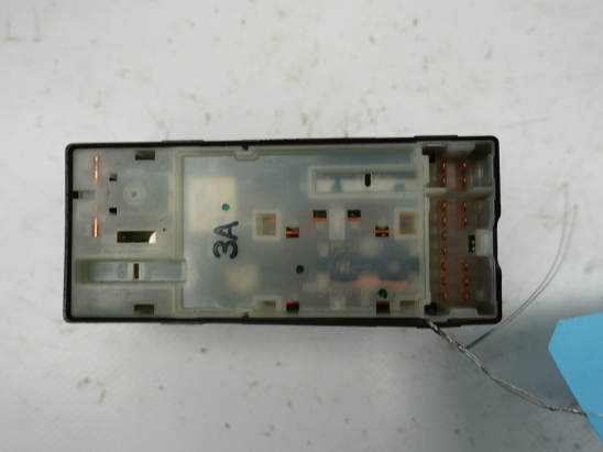 COMMANDE LEVE-GLACE PORTE AVG