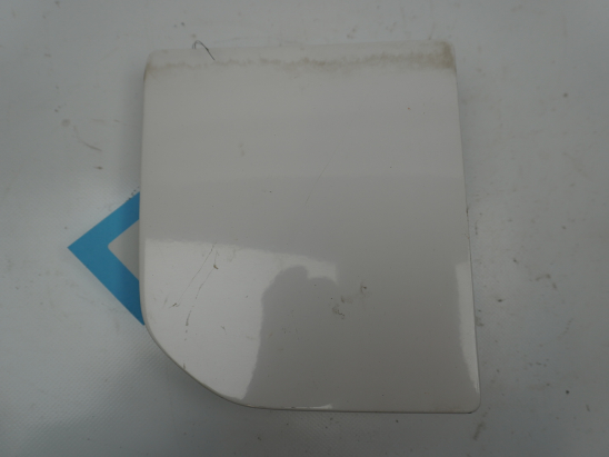 VOLET DE TRAPPE CARBURANT