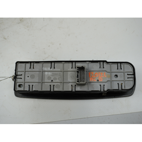 COMMANDE LEVE-GLACE PORTE AVG