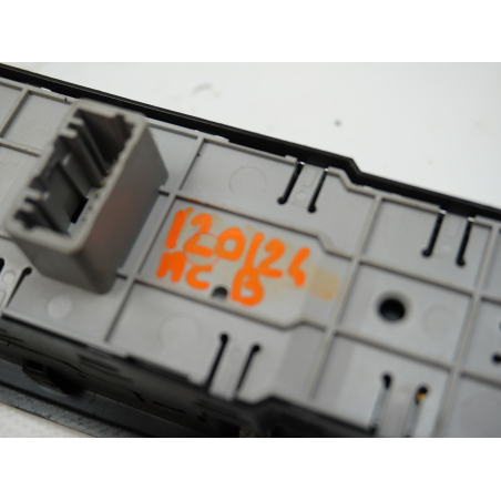 COMMANDE LEVE-GLACE PORTE AVG