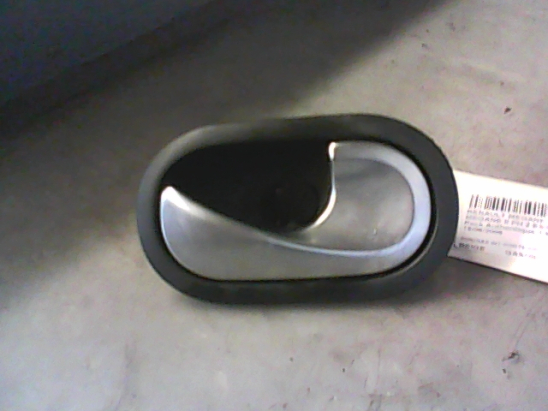 POIGNEE INT PORTE ARD